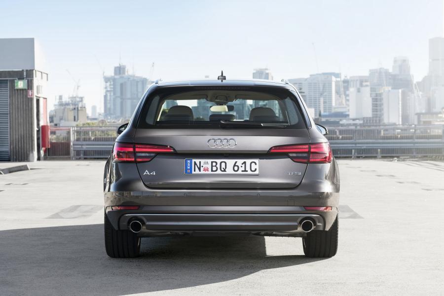  Audi A4 Avant 2.0 TFSI 2016 года  (AU) (фото 3 из 24)